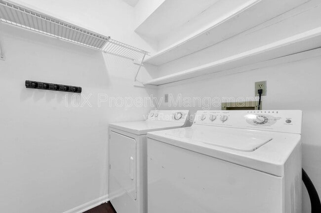 Photo - 5246 Brynwood Dr