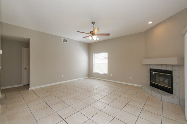 13423 Beechberry Dr