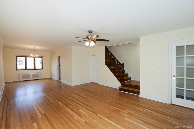 Photo - 67-47 Kessel St