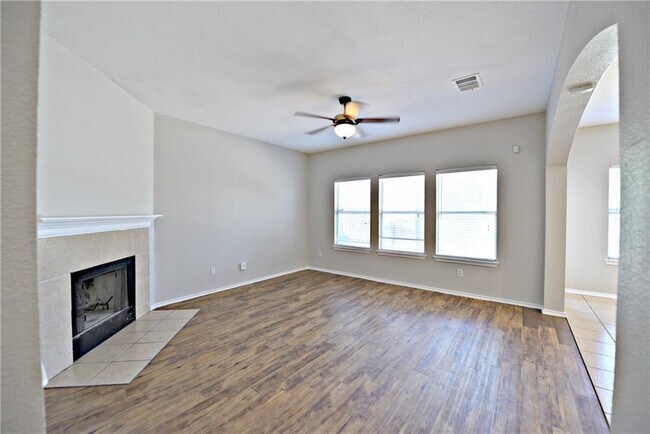 Photo - 9207 Brandts Wood St