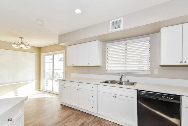 Photo - 3320 Beach Port Dr