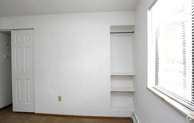 Bells Lake Apartments