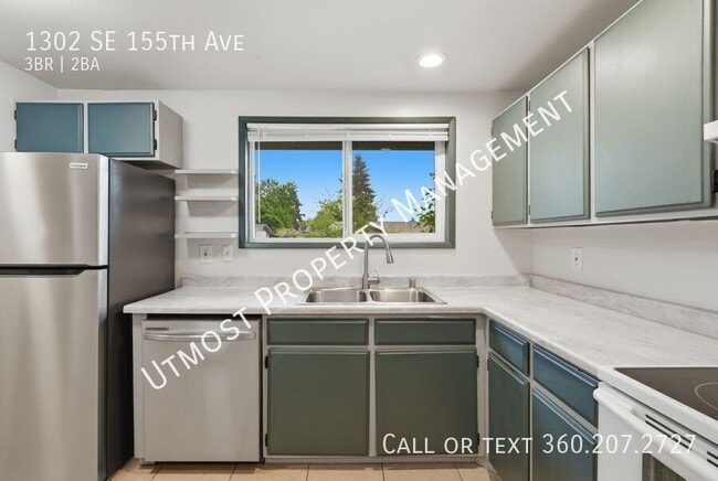 Photo - 1302 SE 155th Ave