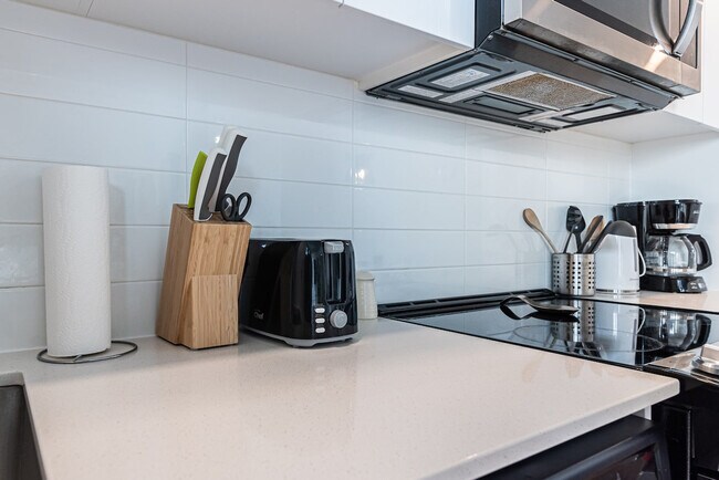 Photo - 1635 Rue Berri Unit SI ID1263263P