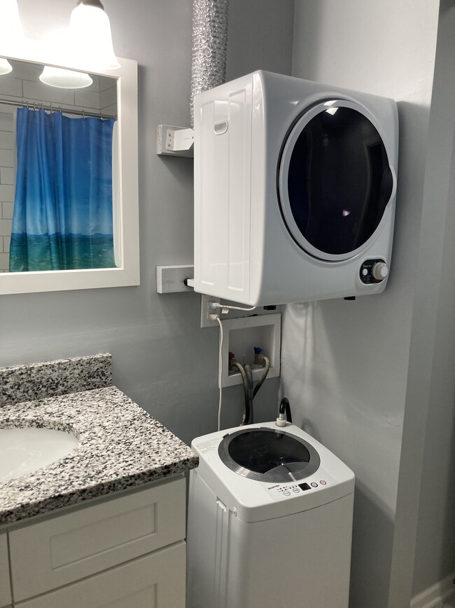 Photo - 780 Ann St Unidad 780