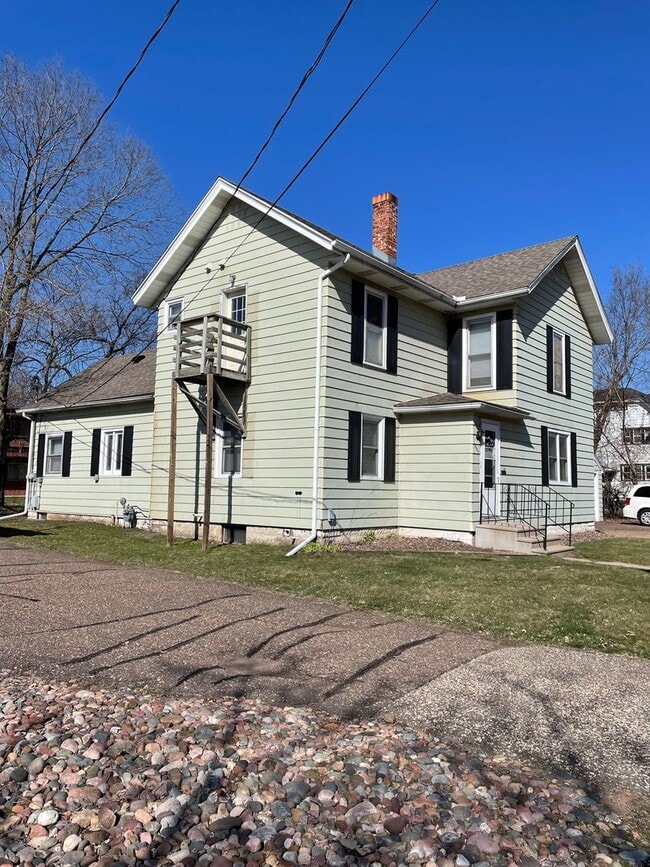 Building Photo - 1214 S Dewey St Unit 1214