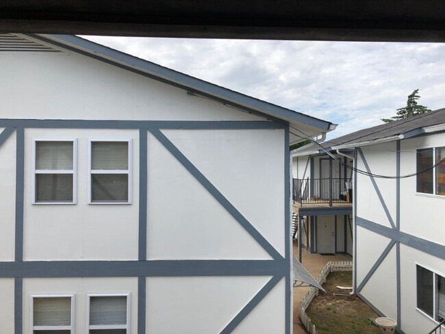 Photo - 1701 NW 29th St