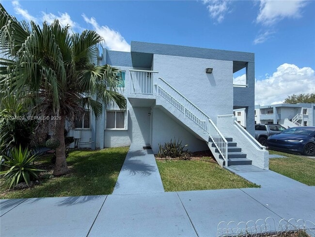 Photo - 6207 SW 131st Ct Unidad 101
