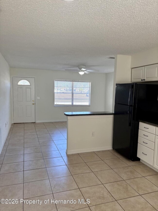 Photo - 14170 Trollman St