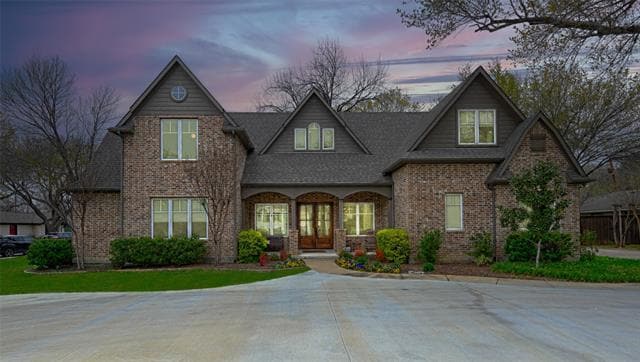 Building Photo - 2737 Farmers Branch Ln