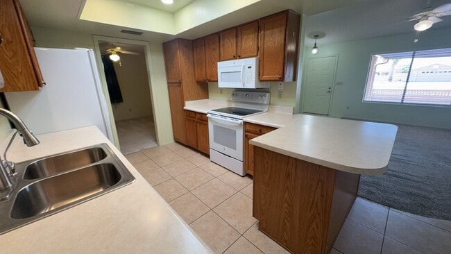 Photo - 1530 Leisure World