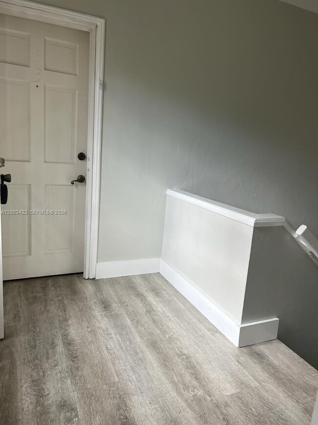 Photo - 1421 SW 37th Ave Unit 3