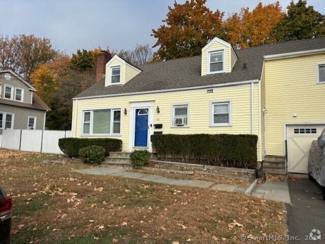 Building Photo - 38 Palmer Ave Rental