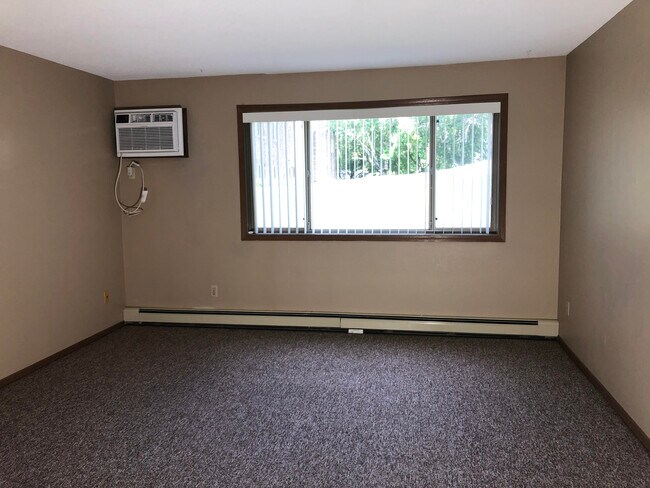 Suncrest Apartments
