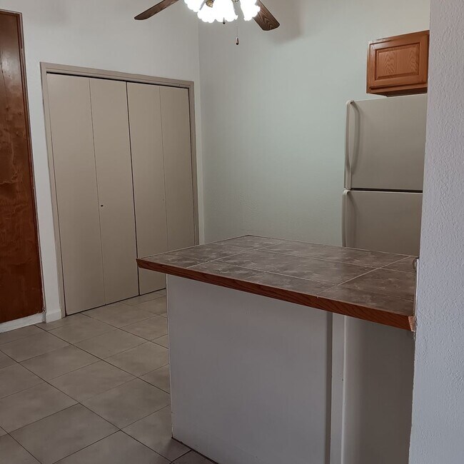 Photo - 891 St Andrews Dr Unidad #4