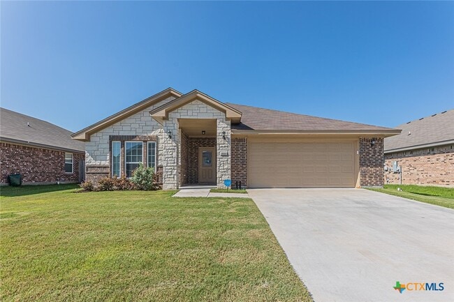 Photo - 810 Earp Dr