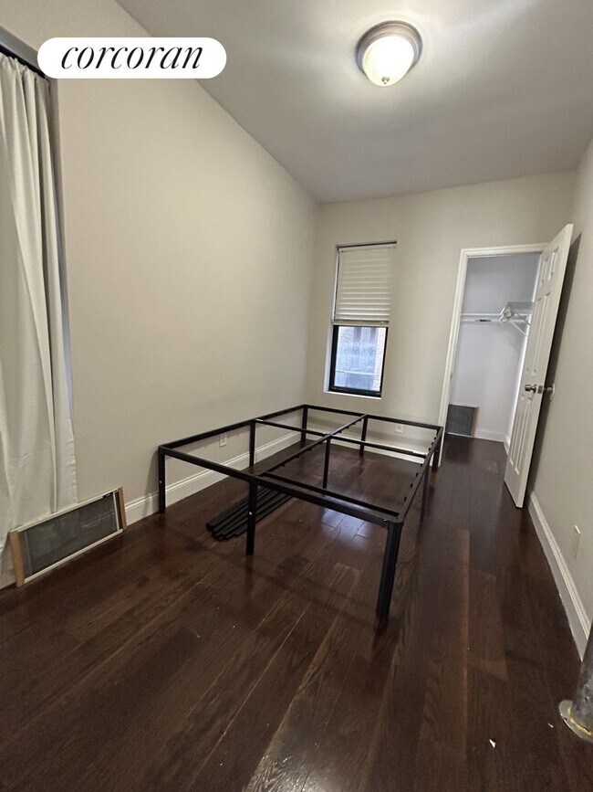 Photo - 273 W 146th St