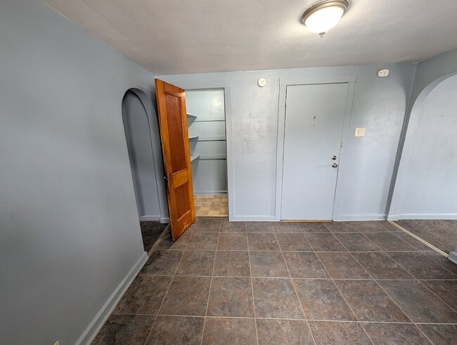 Despensa de cocina - 222 Dr Martin Luther King Jr Blvd Unidad MKL #4