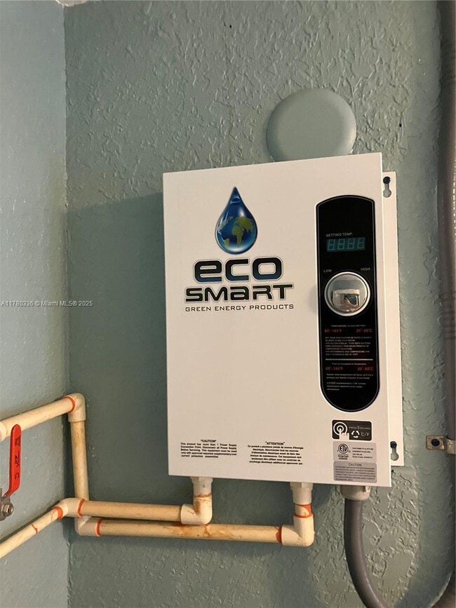 Photo - 5495 SW 68th Ave