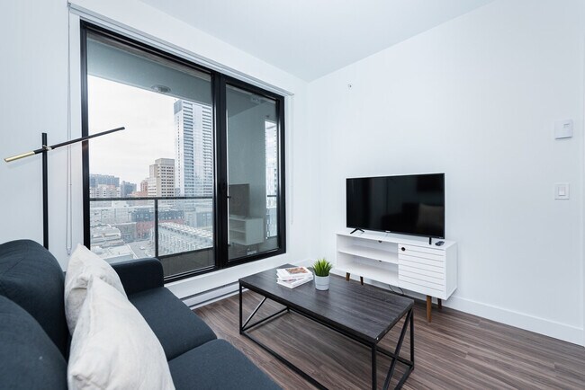 Photo - 1004 Rue de la Montagne Unité ID1261786P