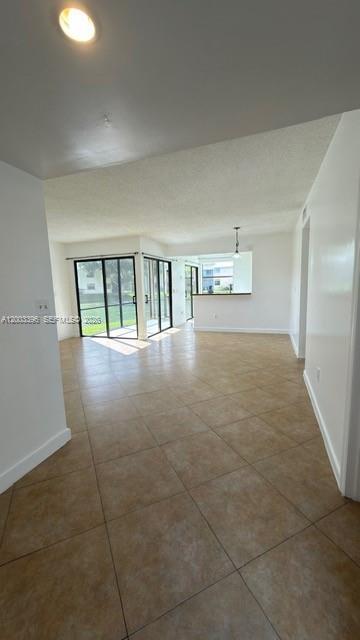 Photo - 1160 Washington Cir Unit 1160 B