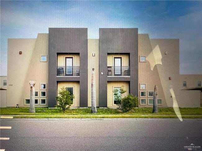 Building Photo - 1216 E Daffodil Ave Rental