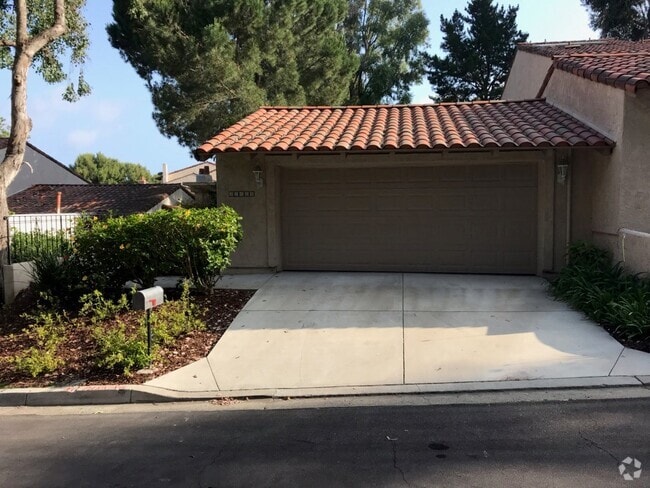 Building Photo - 25602 Spinnaker Dr Rental