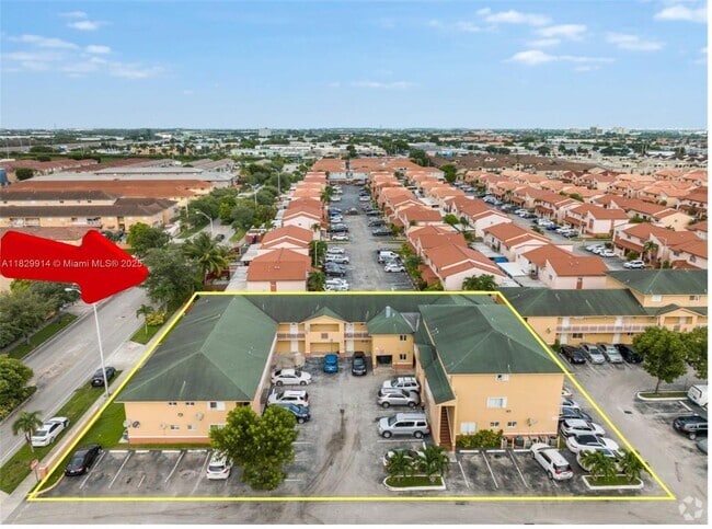 Building Photo - 7965 W 30th Ct Unit 210 Rental