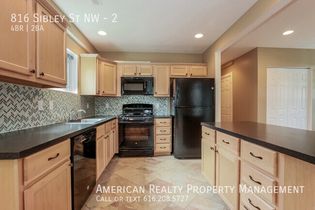 Photo - 816 Sibley St NW Unidad 2