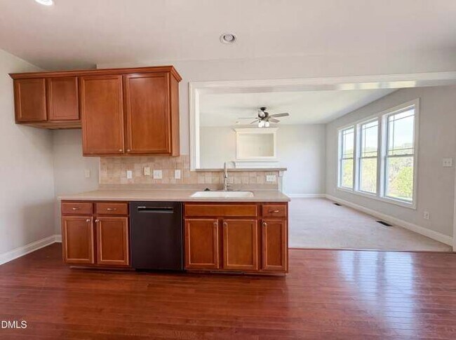 Photo - 414 Shady Willow Ln