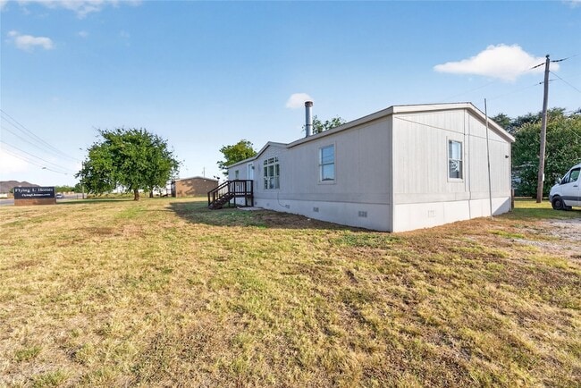 Photo - 1341 Flying L Ln