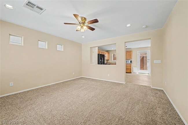 Photo - 6077 Aripeka St