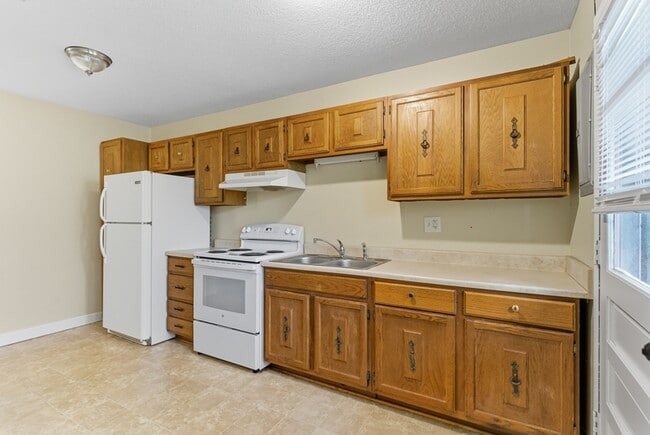 Photo - 145 Lester Heights Rd