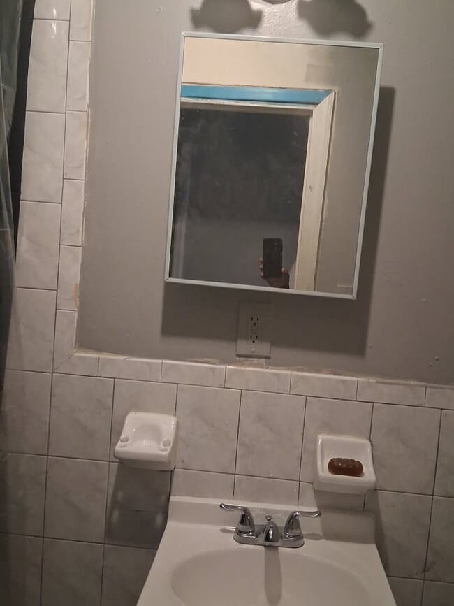 Photo - 696 Georgia Ave Unit 2