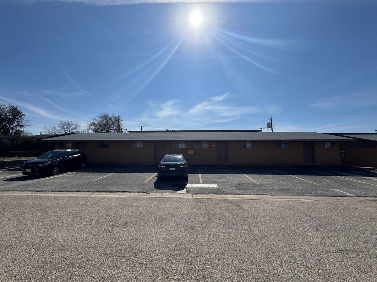 Photo - 806 Safady Ave Unit A