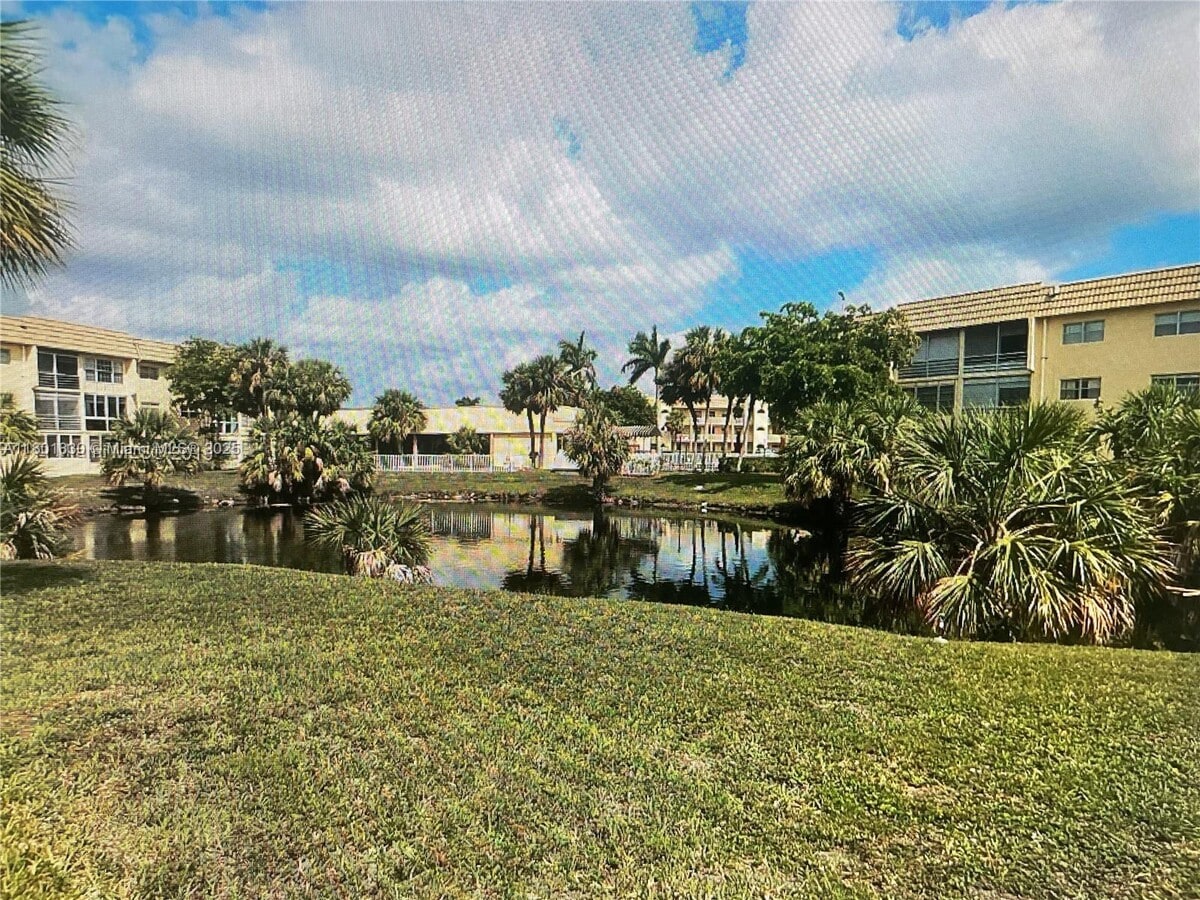Photo - 8285 Sunrise Lakes Blvd Condo Unit 202