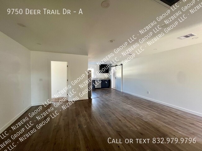 Photo - 9750 Deer Trail Dr Unidad A
