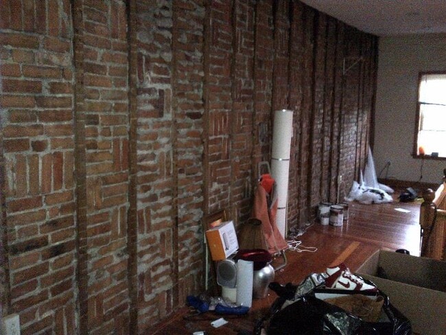 Las imágenes son muestras representativas de la unidad anunciada. Las unidades reales mostradas durante los recorridos pueden variar. - 31 Delle Ave