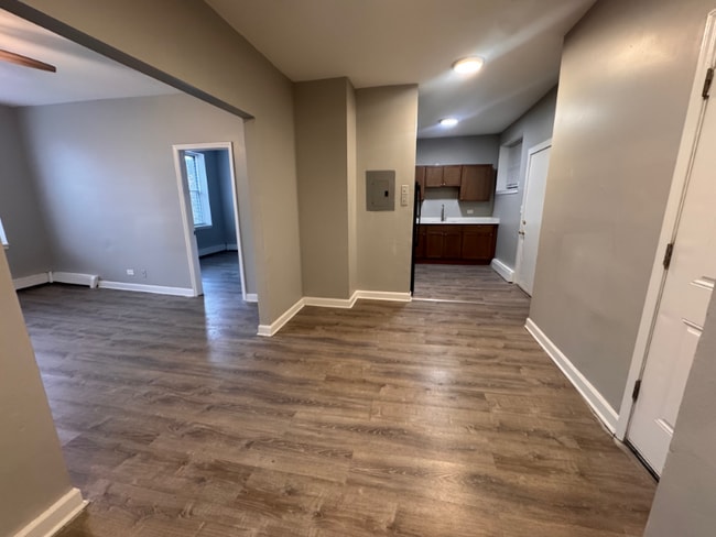 Photo - 5645-5657 W Washington Blvd Unidad 5647-2