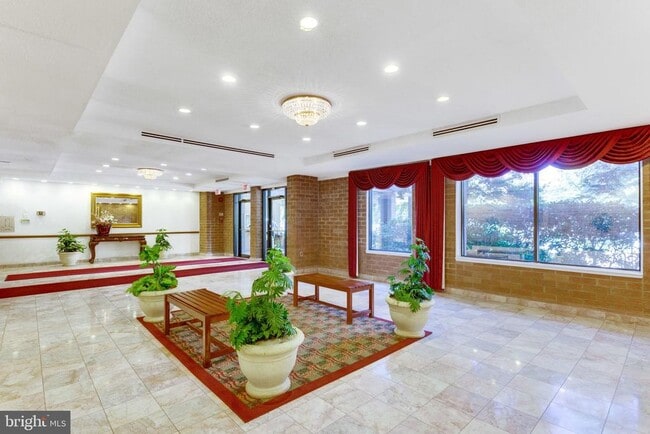 Photo - 3101 S Manchester St Unit 512