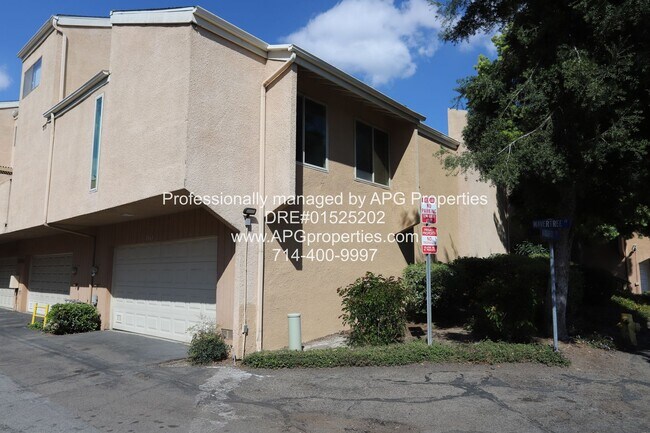 2 Bed + 2 bath split level Condo with a 2 ... - 2 Bed + 2 bath split level Condo with a 2 ...