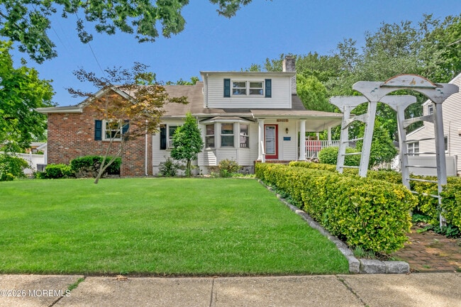 Building Photo - 1209 16th Ave