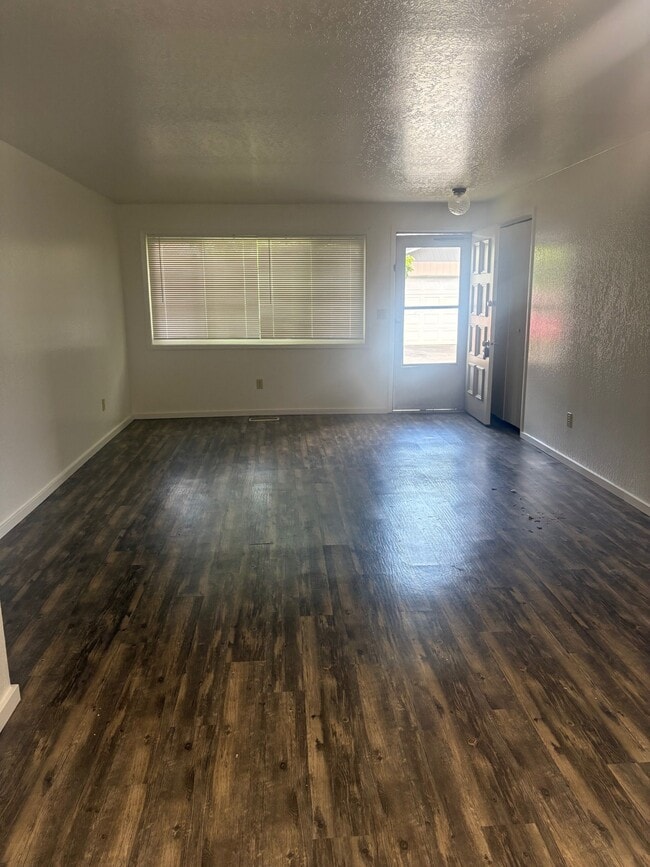 Photo - 3047 N Linda Vista Ln Townhome
