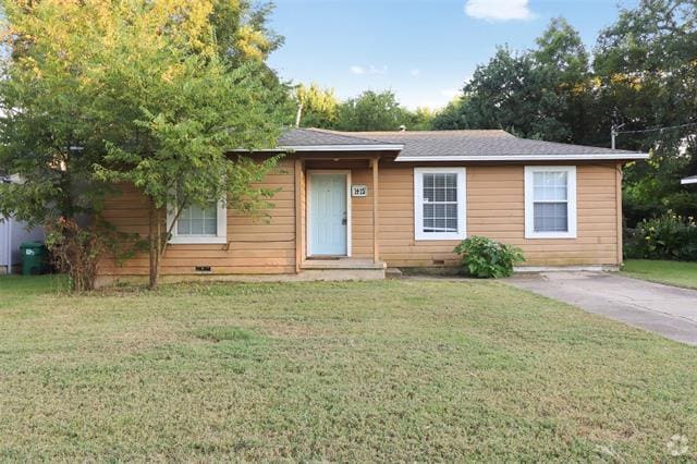 Building Photo - 1415 Oakwood Dr Rental