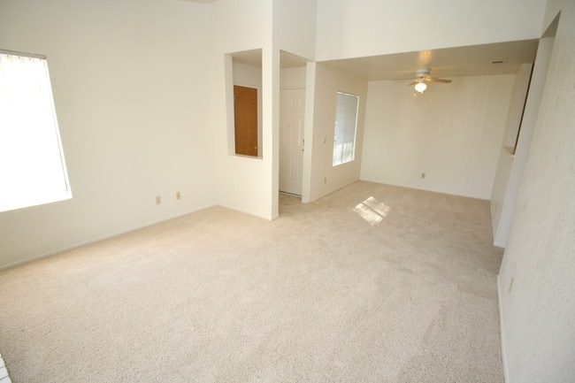 Living Area - Park Place Apartments