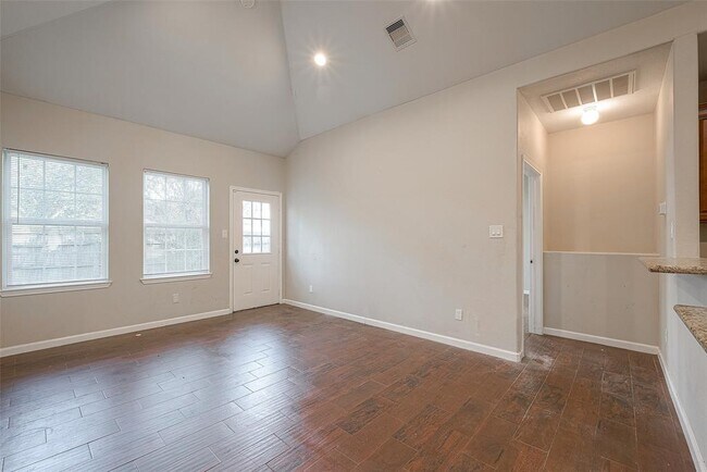 Photo - 1818 Ripple Creek Dr