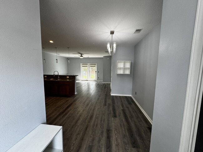 Photo - Townhouse for Rent