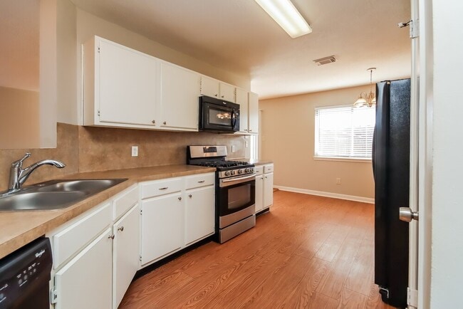 Photo - 16115 Purpleridge Ct