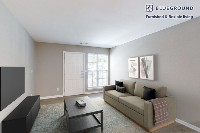 Building Photo - 100 Court N Dr Unit FL1-ID2703A