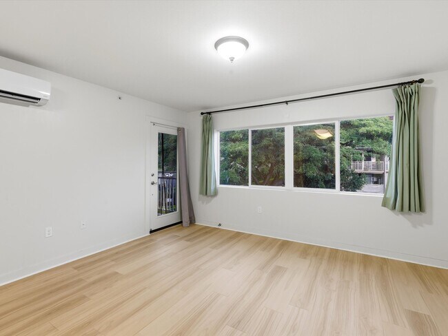 Photo - 95-060 Waikalani Dr